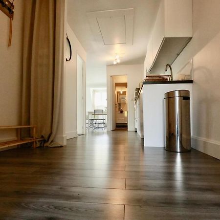 Appartement De L'Hippodrome Avec Deux Chambres โดวีลล์ ภายนอก รูปภาพ